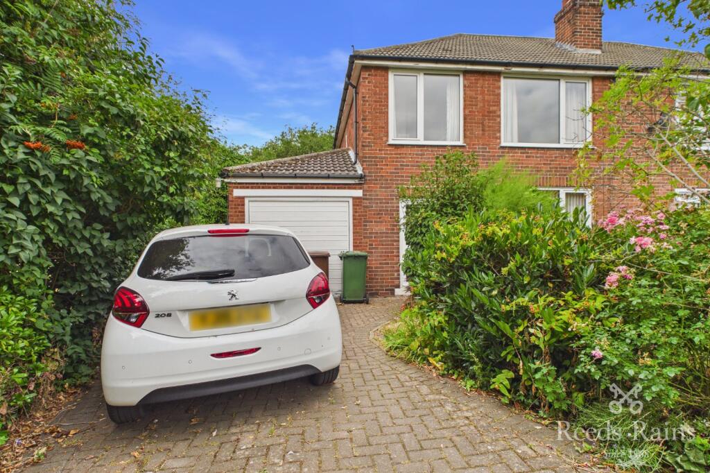 Main image of property: Bedford Close, Featherstone, Pontefract, West Yorkshire, WF7