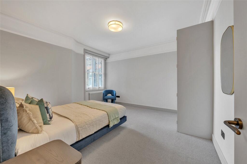 Apartment in London - View 5