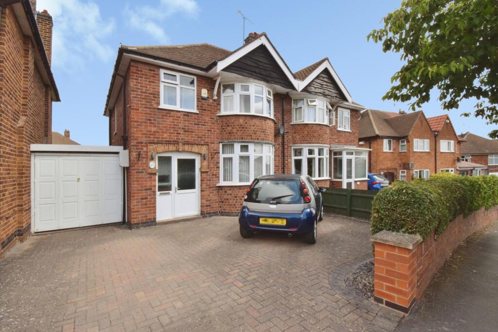 House in Charnwood, Birstall - View 4