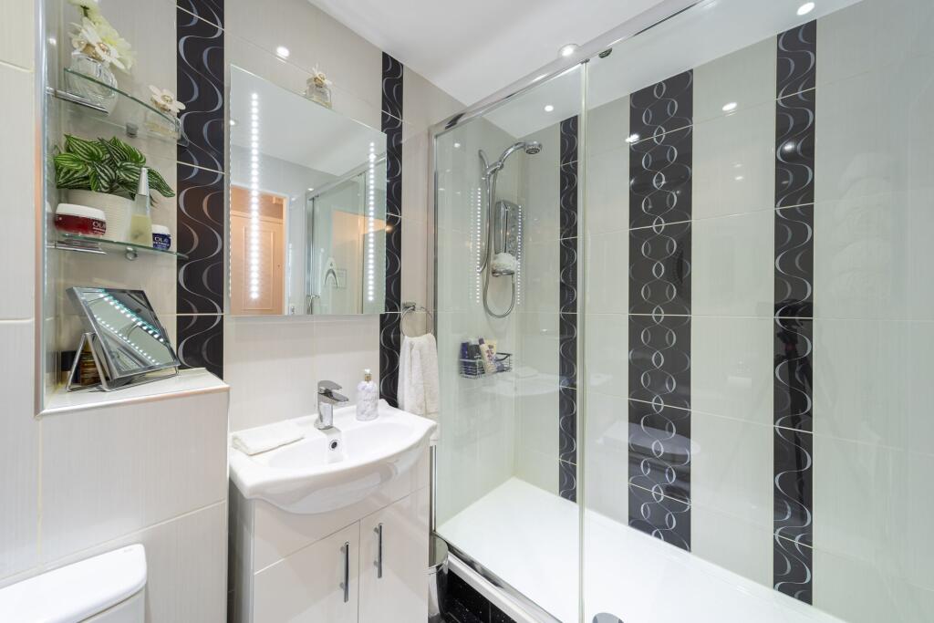Apartment in Edinburgh, The Grange - View 4