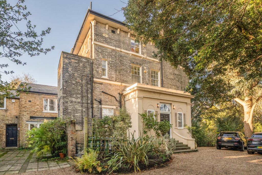 Main image of property: The Glebe, London, SE3