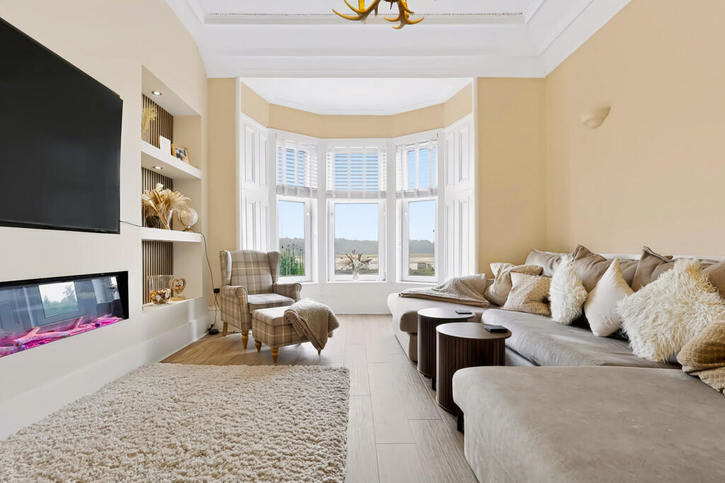 Apartment in Glasgow, West Dunbartonshire - View 4