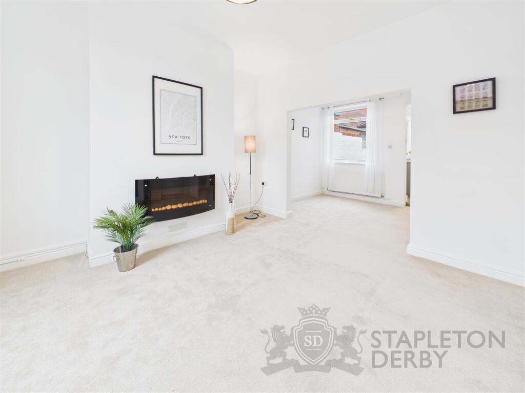 House in St Helens, Liverpool City Region - View 3
