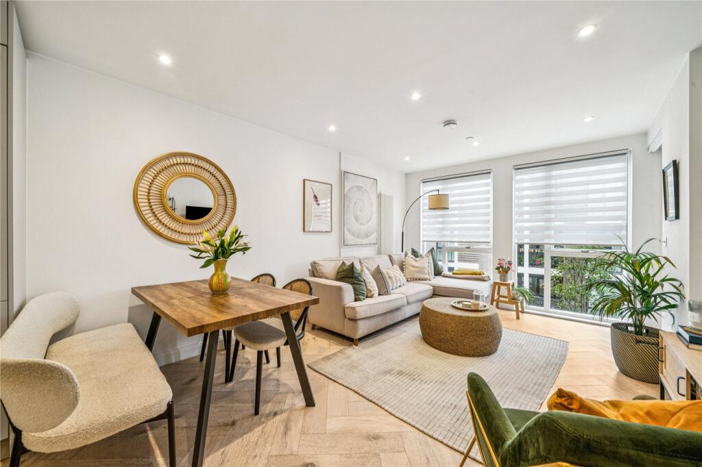 Ravensbury Terrace, SW18 - View 2