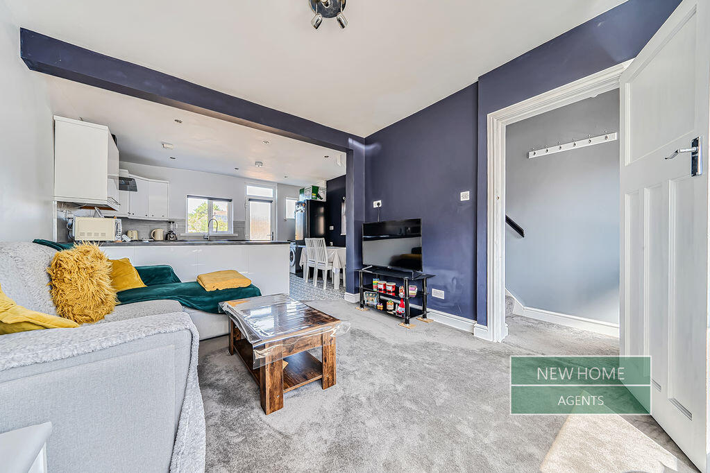 House in Warwick, Royal Leamington Spa - View 2
