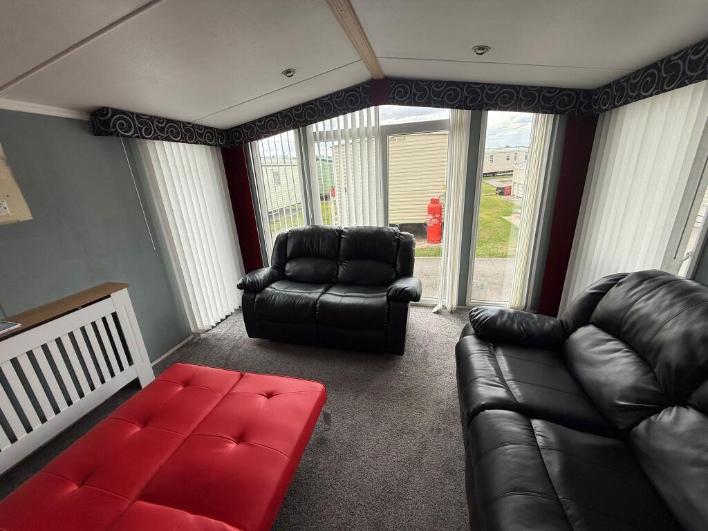 Chapel Hill, Witham Bank, LN4 4PZ - More