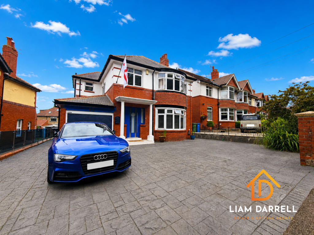 Main image of property: Peasholm Drive, Scarborough, North Yorkshire