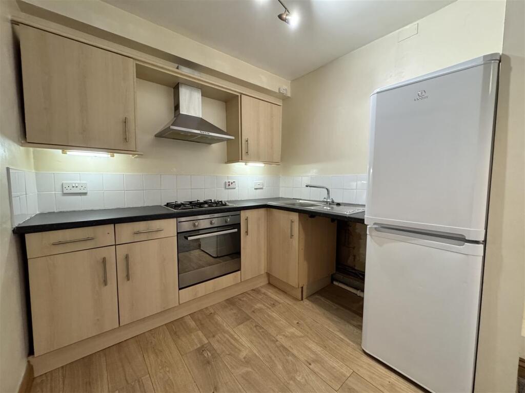 House in Penrith - View 5