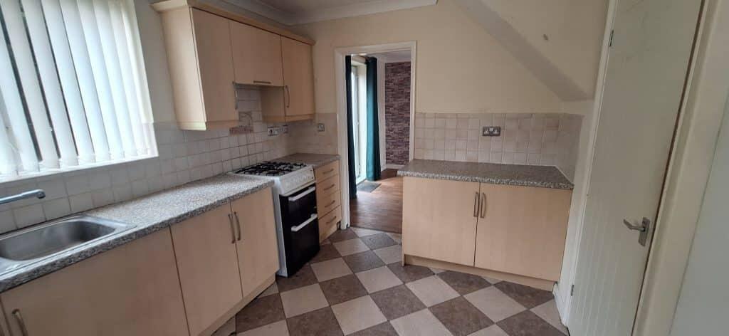 Salisbury Crescent photo 5