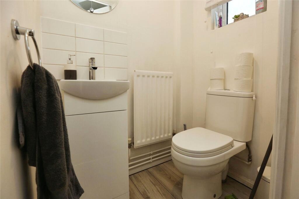 House in Fareham, Whiteley, Titchfield Park - View 3