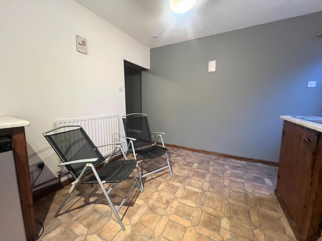House in Redditch, Webheath - View 5