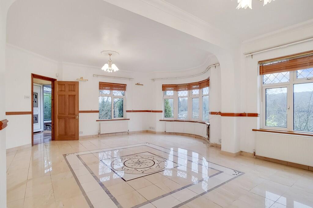 House in London - View 3