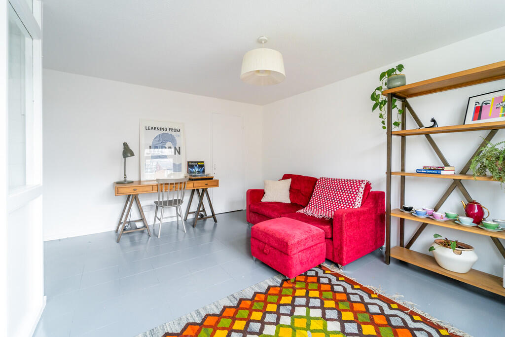 Wheeler Gardens, Islington, London, N1 - View 3