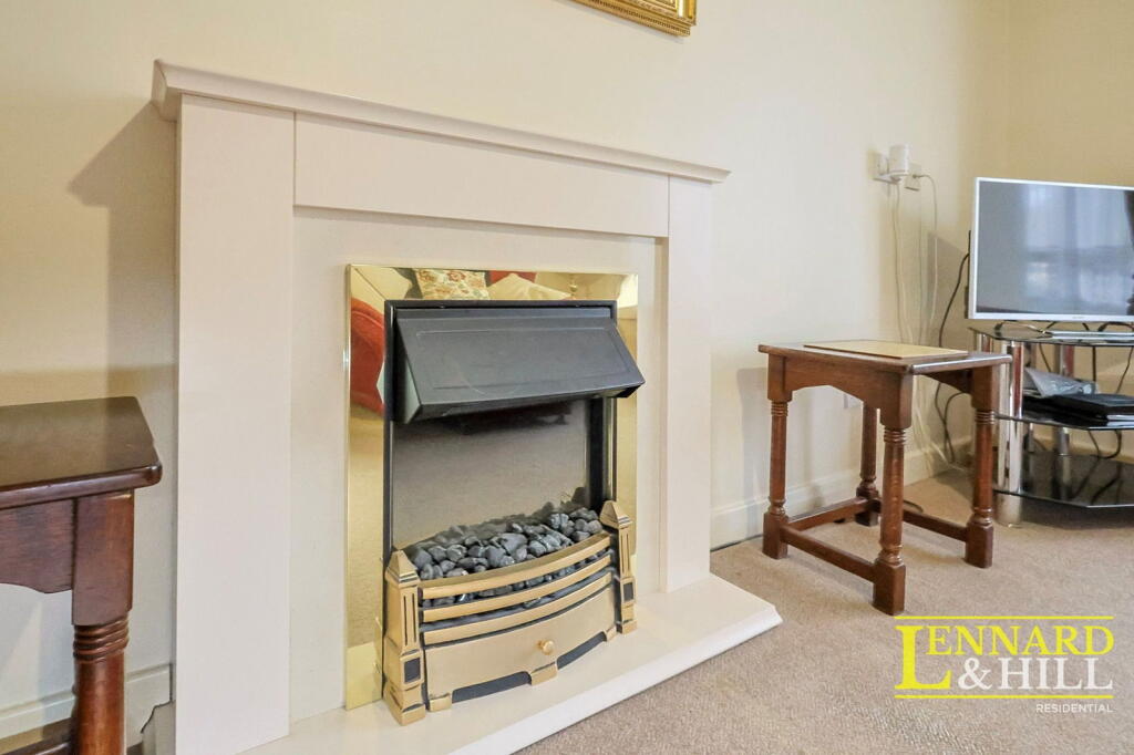 Priestley Court, Palmers Drive, Grays, RM17 5RX photo 4