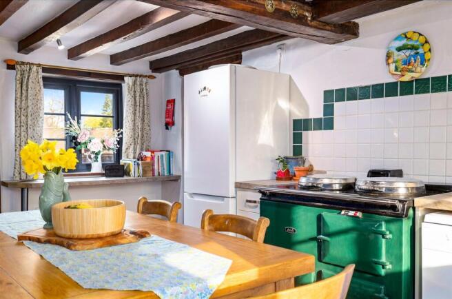 Kitchen 02