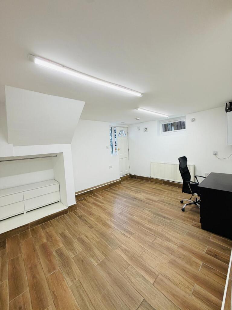 Grove Green Road, London - Widok 4