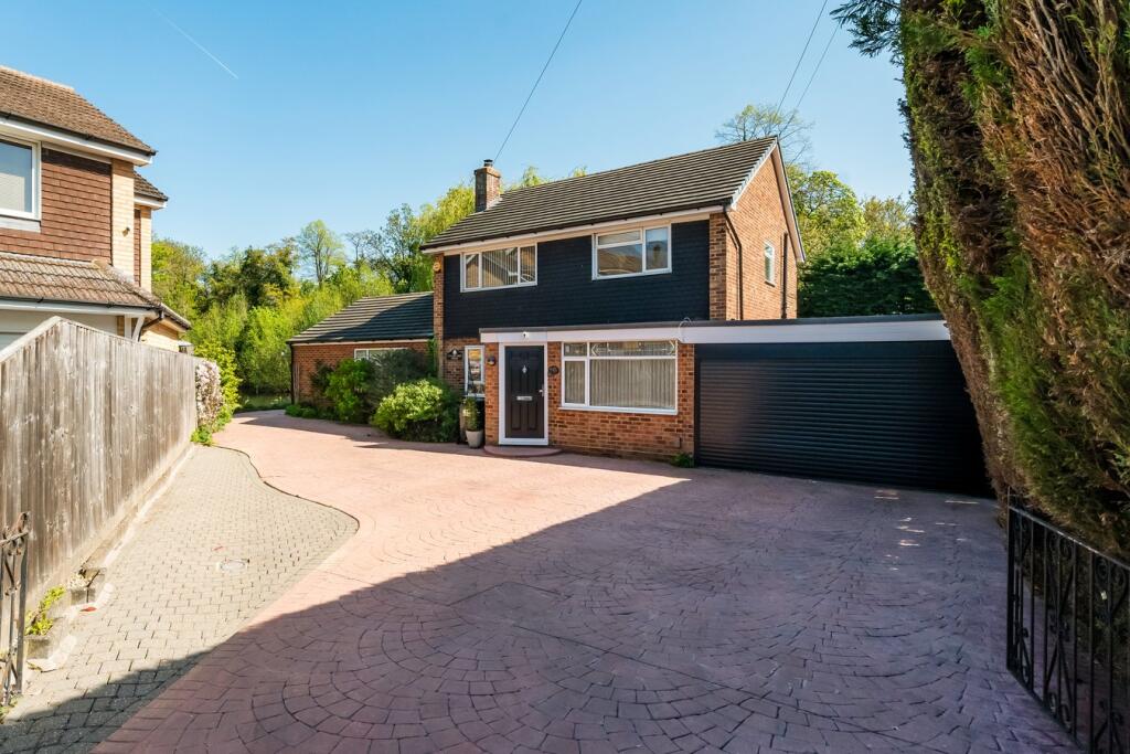 Main image of property: The Spinney, Beaconsfield, HP9