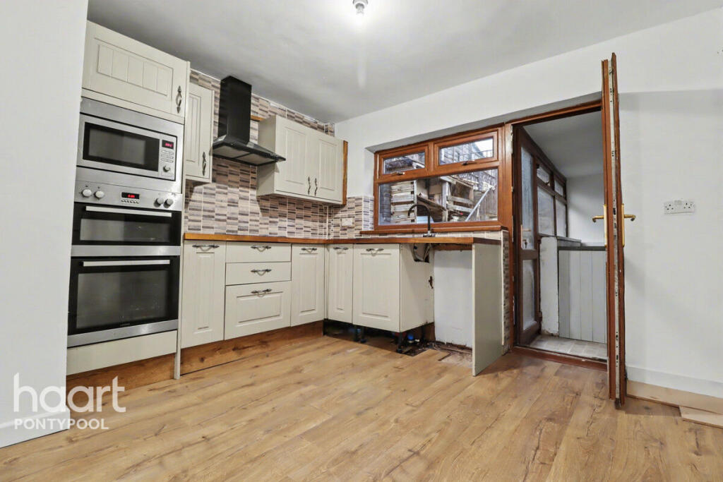 Main image of property: Hillrise, Pontypool