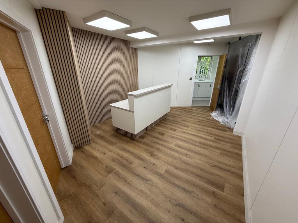 Main image of property: 41 High Street, Welwyn, AL6 9EF