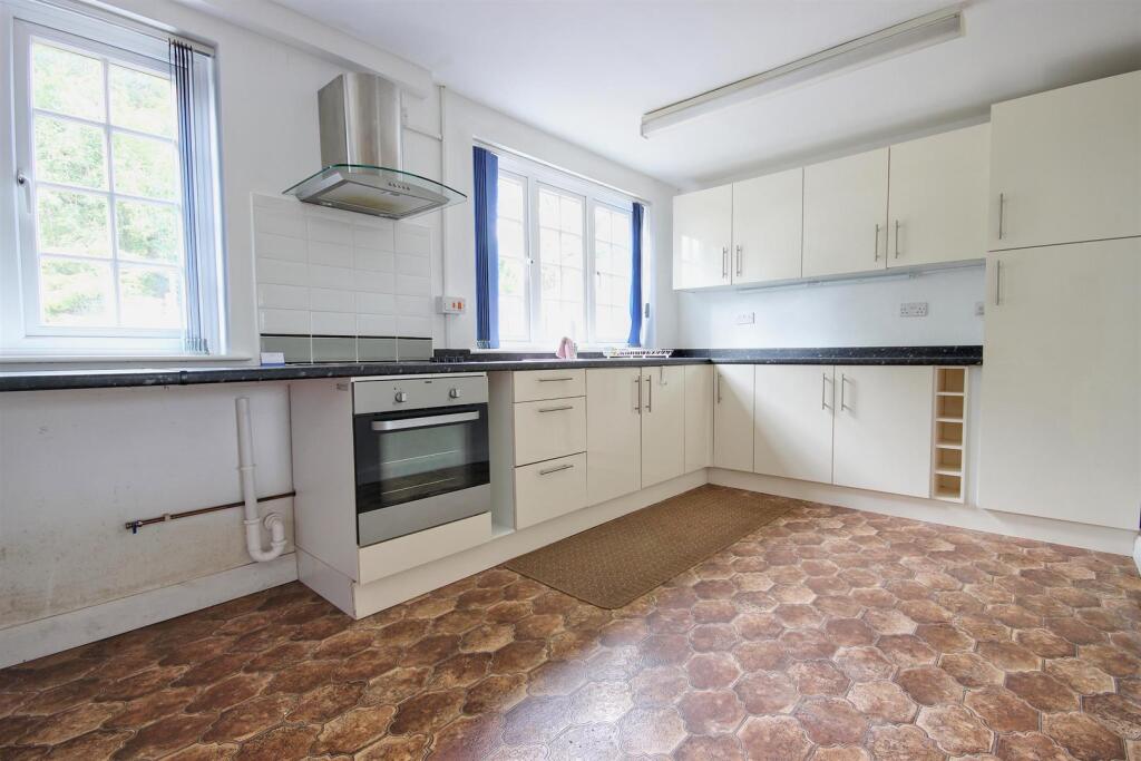 House in Hornsea, East Riding of Yorkshire - View 5