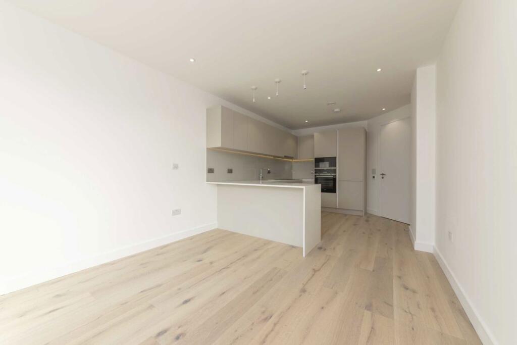 Apartment in London - View 4