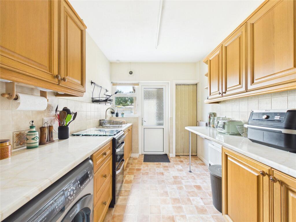 House in Bristol, Hillfields, Speedwell - More