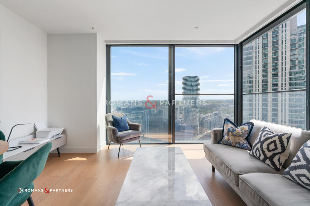 Main image of property: Hampton Tower, Canary Wharf, E14