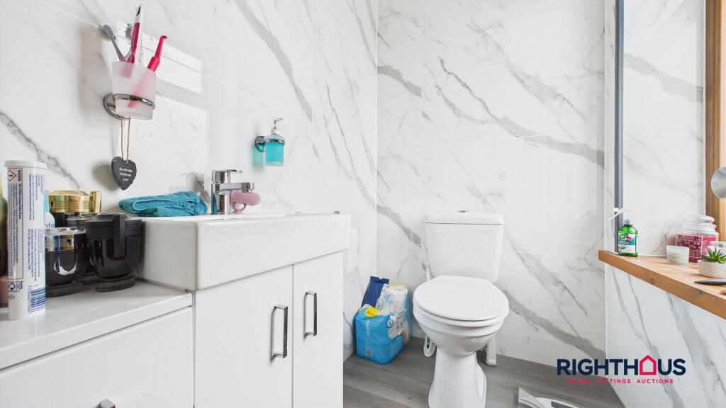 Additional image 11 of Huddersfield Road, Wyke, BD12