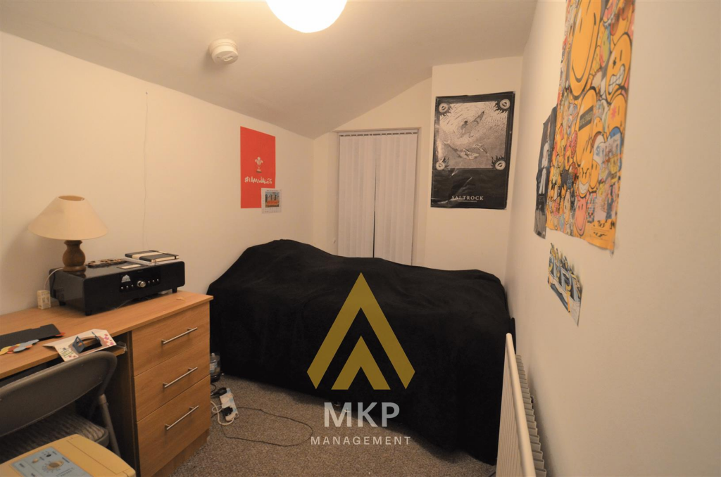 4 bedroom terraced house for rent