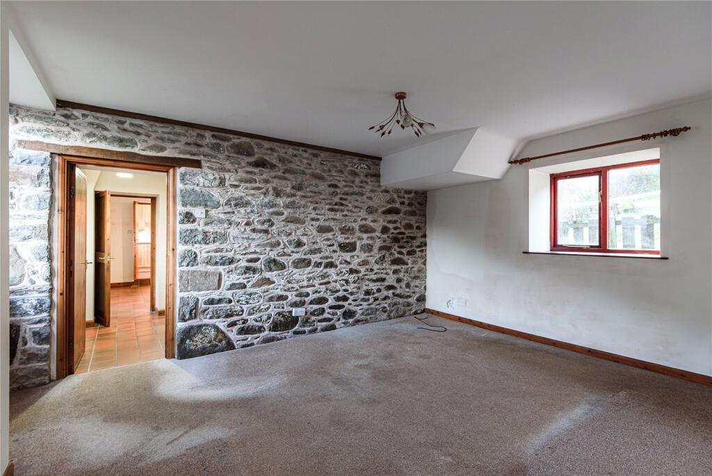 Llawr-y-Glyn, Caersws, Powys photo 3