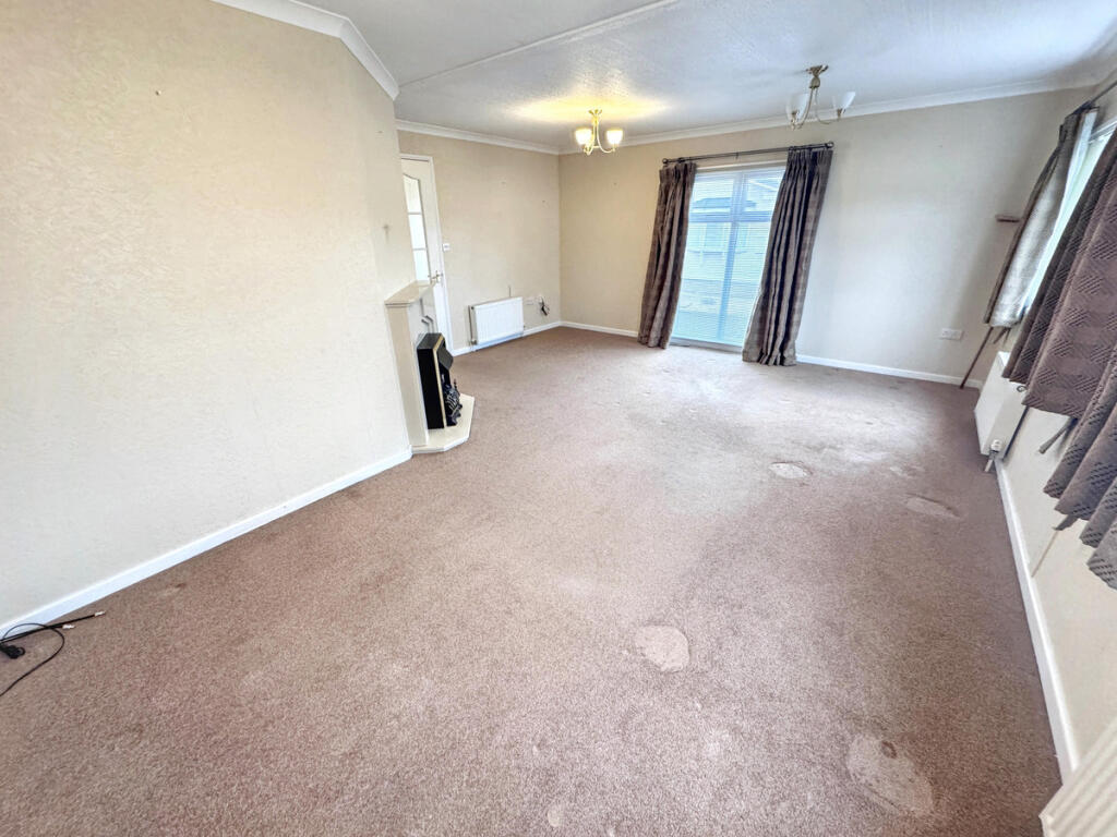 75 Ashgrove Park, Elgin IV30 1UT photo 4