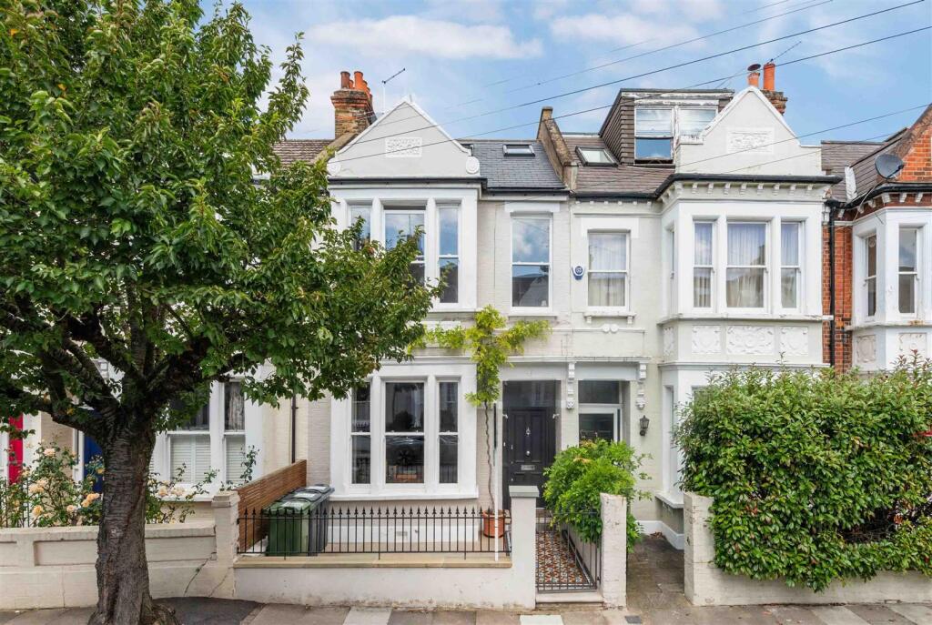 House in London - View 3