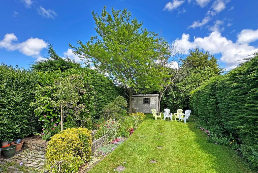 Alexander Drive, Timperley – pohled 6