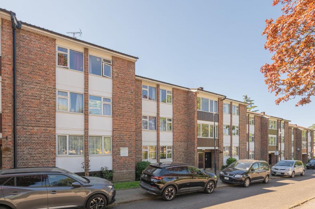 Main image of property: Scrutton Close, Balham, London, SW12