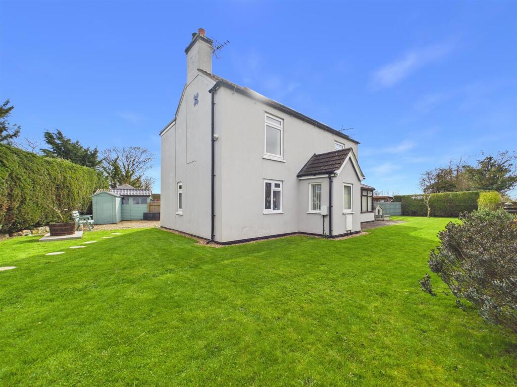 Main image of property: Mablethorpe Road, Theddlethorpe, Mablethorpe