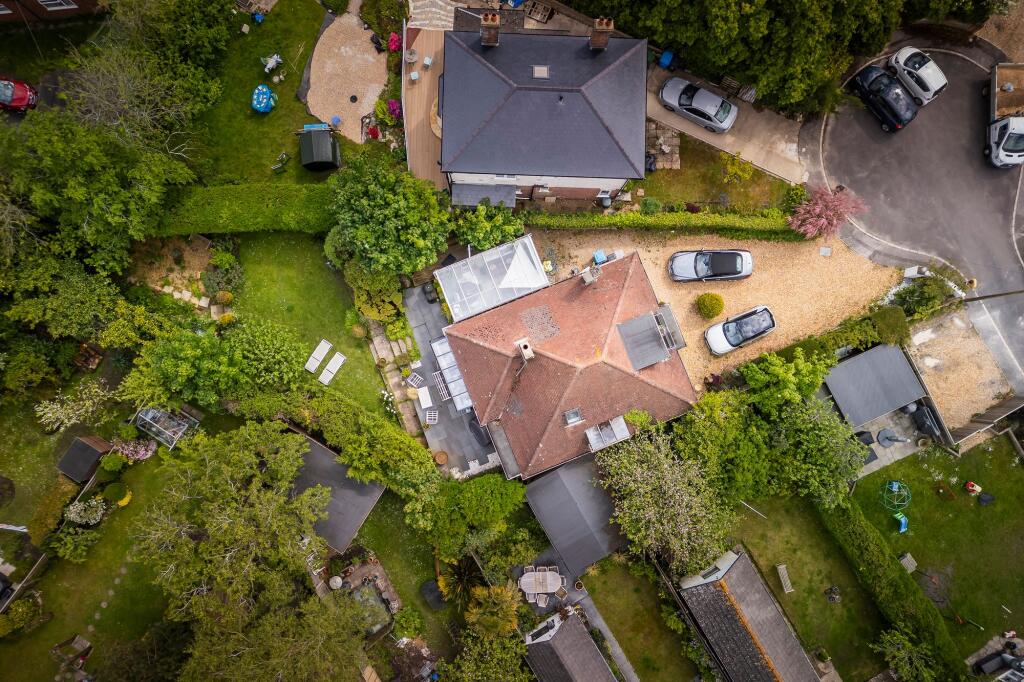 Additional image 2 of Castledene Crescent, Whitecliff, Poole BH14 8DP