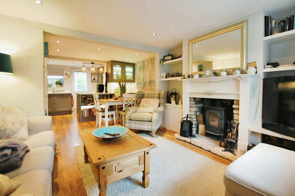 Main image of property: Chestnut Terrace, Charlton Kings, Cheltenham, GL53 8JQ