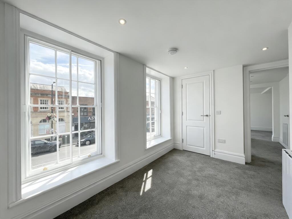 Apartment in Braintree, Witham - View 3