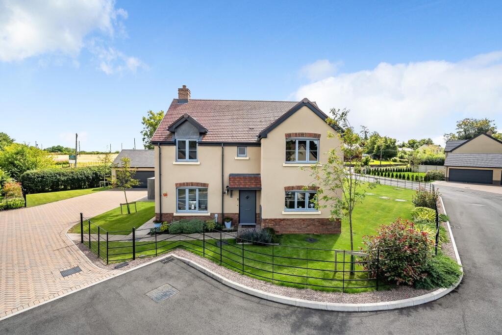 Main image of property: Holme Marsh, Kington