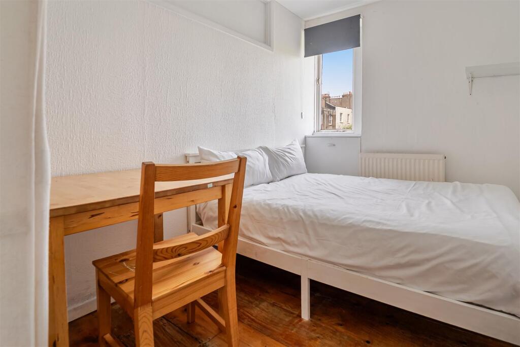 1 bedroom house share for rent