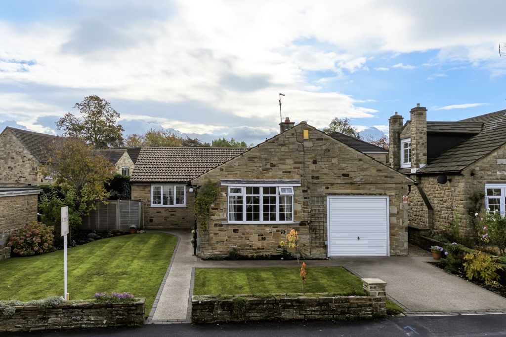 3-bed bungalow on Dewar Close, Collingham, LS22, £600,000