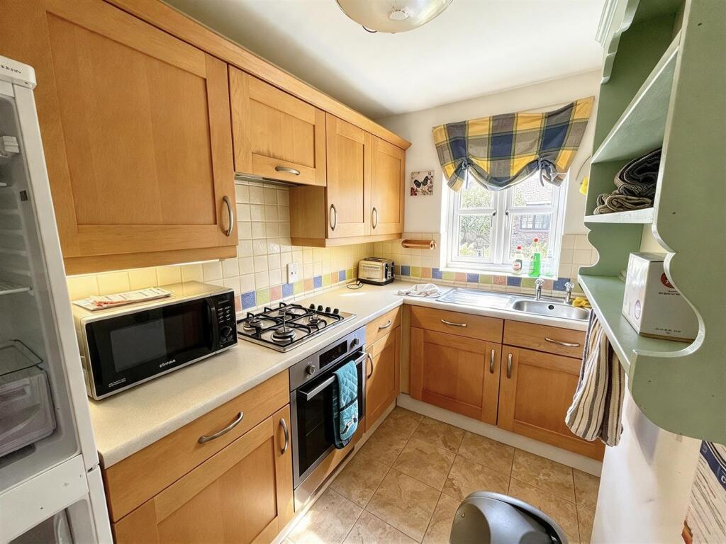 House in Exeter - View 2