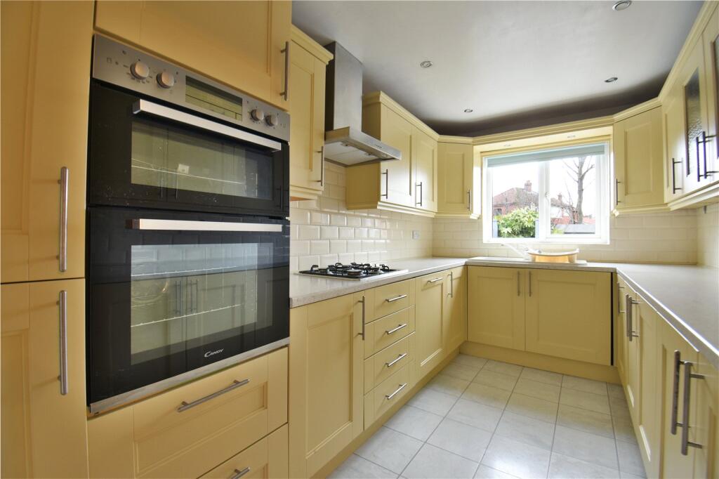 Dane Road, Denton, Tameside, M34 photo 4