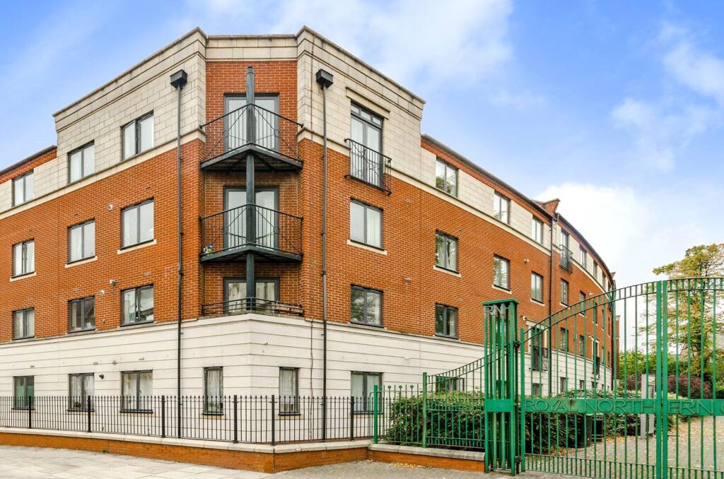 Apartment in London - View 4
