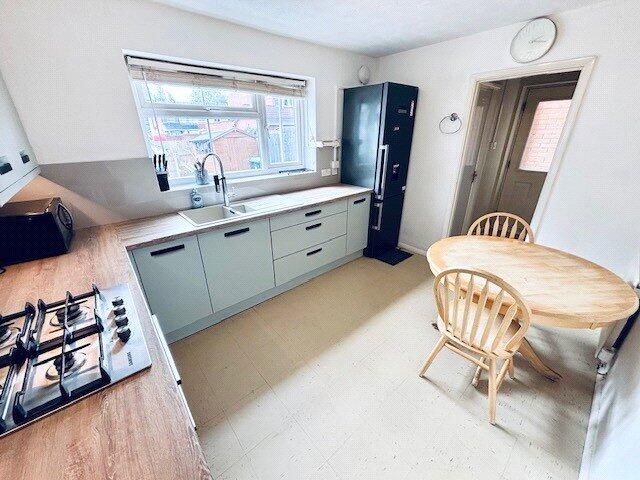 Small Close, Smethwick, West Midlands, B67 photo 5