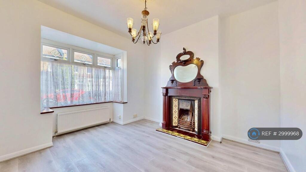 House in Ilford - View 2