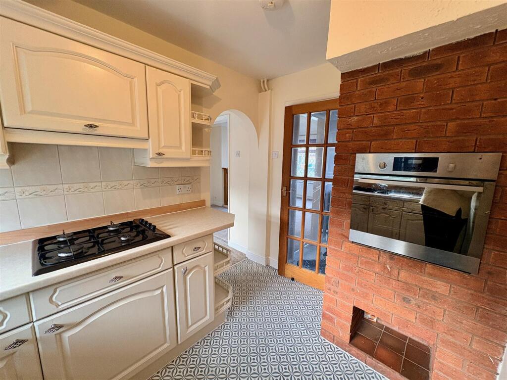 House in South Staffordshire, Bilbrook - View 6
