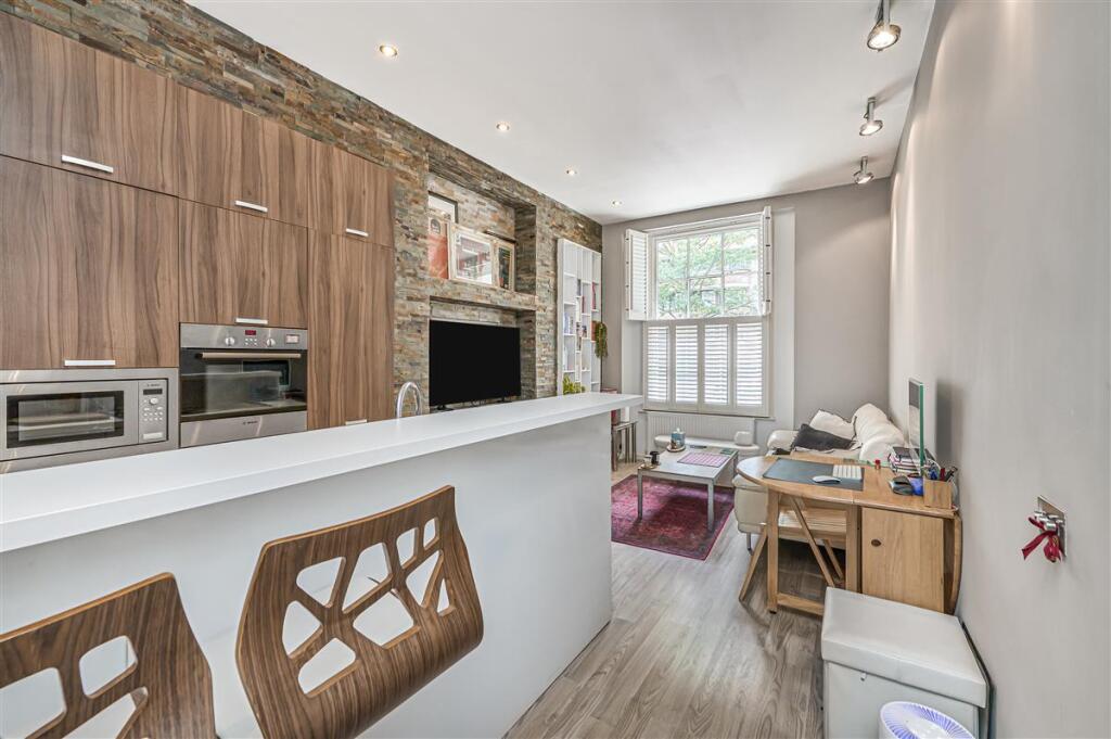 Main image of property: Cambridge Street, SW1V