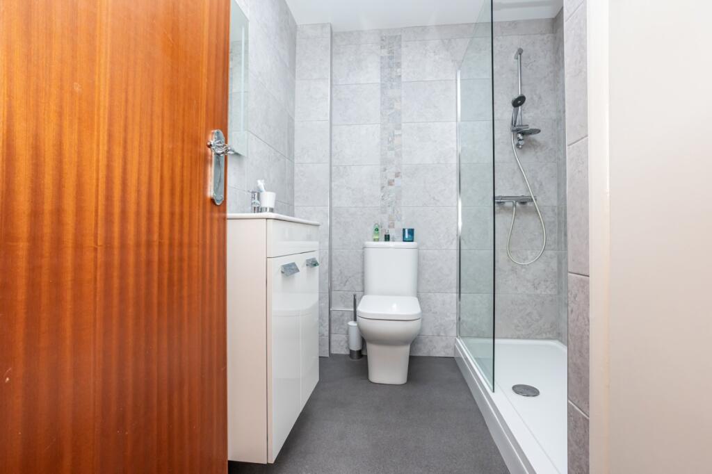 Apartment in Canterbury - More
