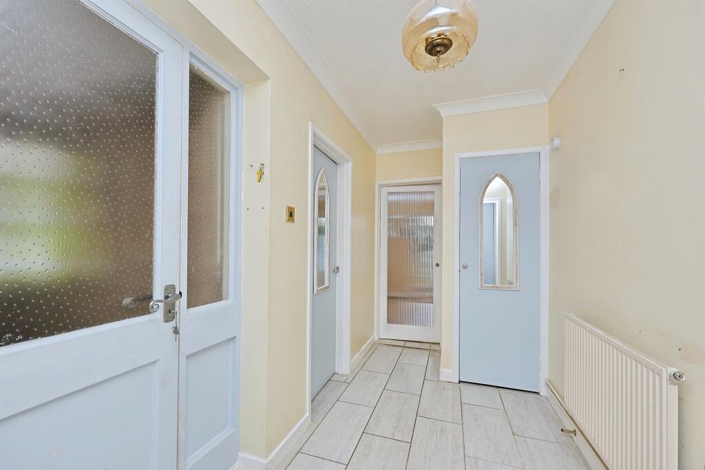 House in Broadland, Great and Little Plumstead - More